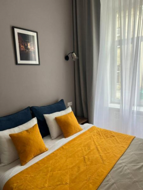 Fiesta Apartment on Franka 2BR-6P